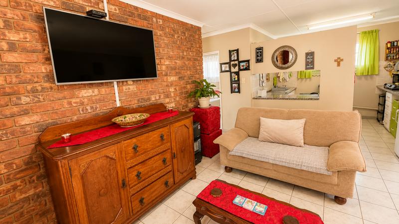 2 Bedroom Property for Sale in Navalsig Free State